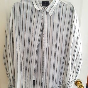 Marc Echo Mens button down sz L